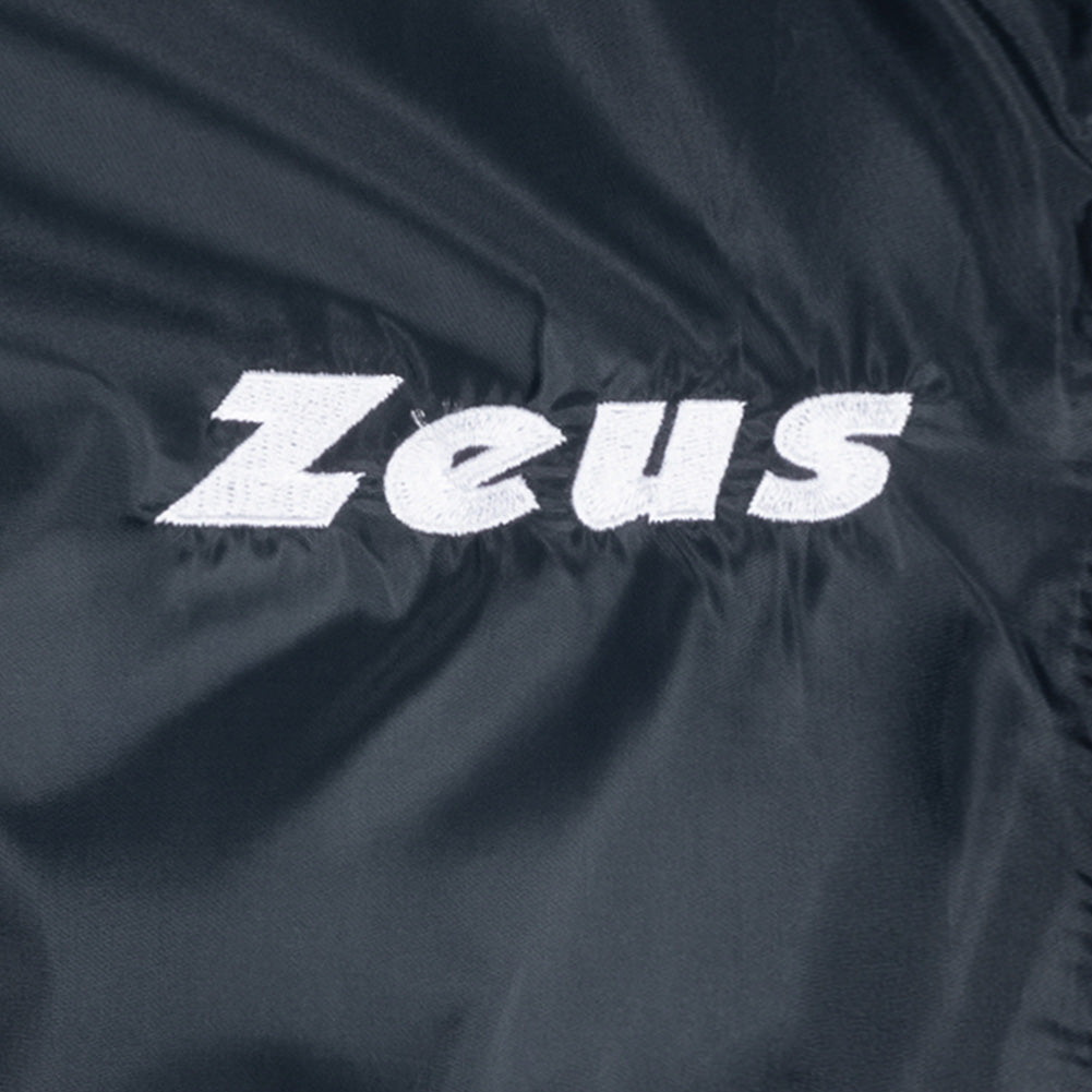Zeus Regenjas Navy