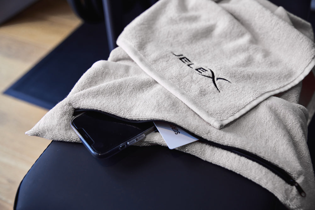 JELEX "100FIT" Fitness handdoek met zak grijs