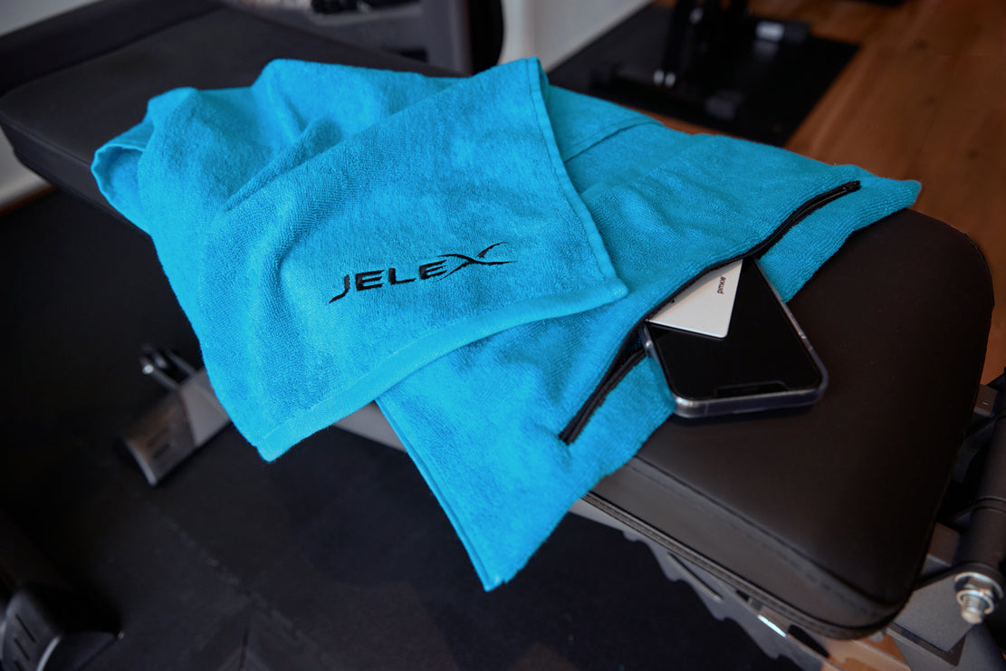 JELEX "100FIT" Fitness handdoek met zak turkoois